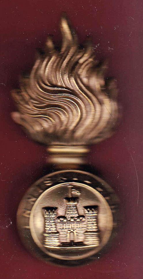 Royal Inniskilling Fusiliers Victorian fur skin cap badge