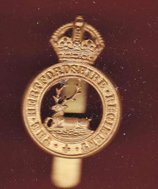 The Hertfordshire Regiment WW1 OR's cap badge