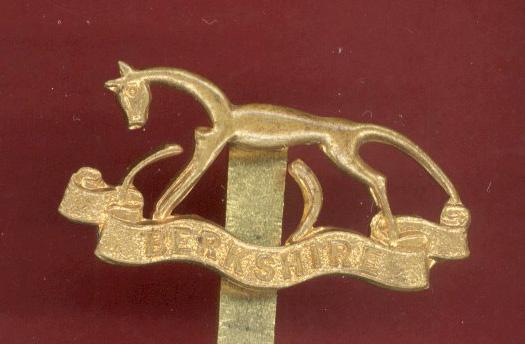 The Berkshire Yeomanry OR's beret badge
