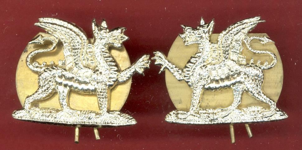 The Buffs Royal East Kent Regt OR's staybright collar badges