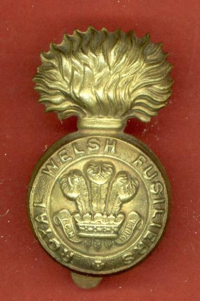 Royal Welsh Fusiliers WW1 economy cap badge