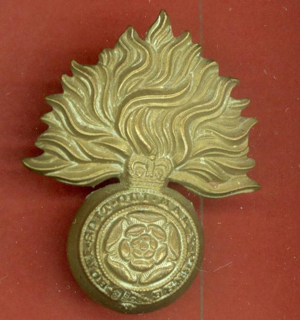 Royal Fusiliers City of London Regt EIIR OR's cap badge