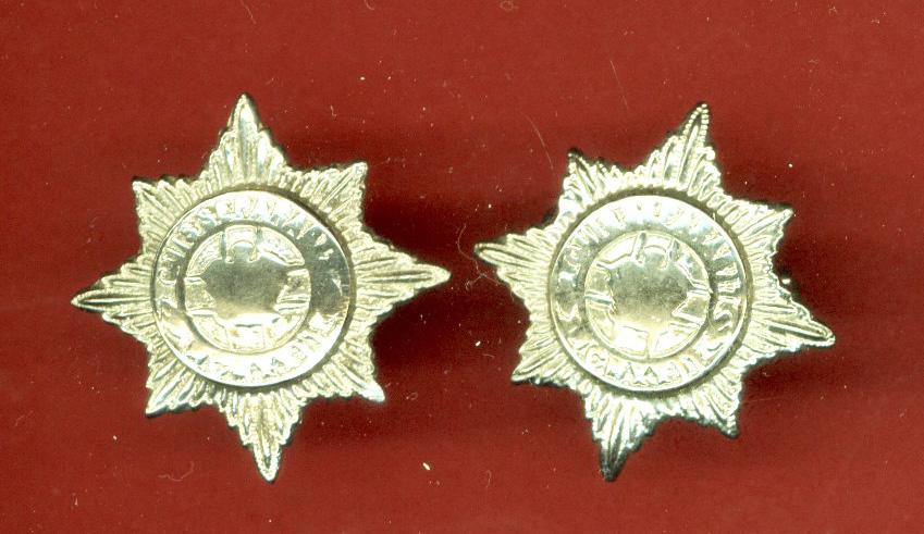 4th/7th Royal Dragoon Guards OR's collar badges