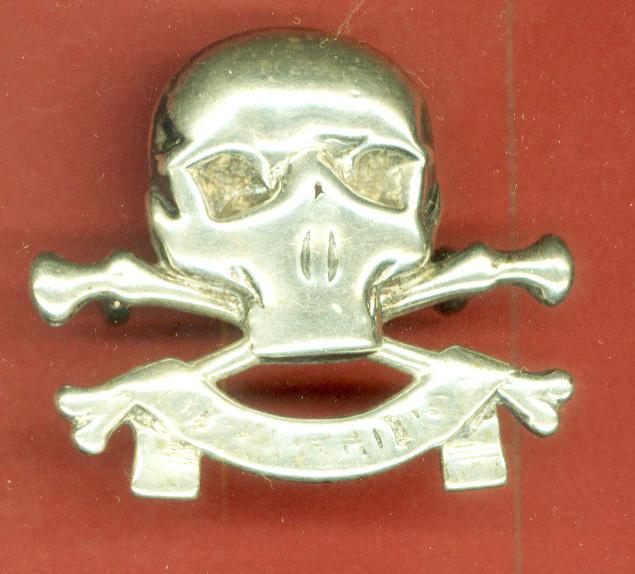 17th/21st Lancers Officer's H/M silver Motto badge