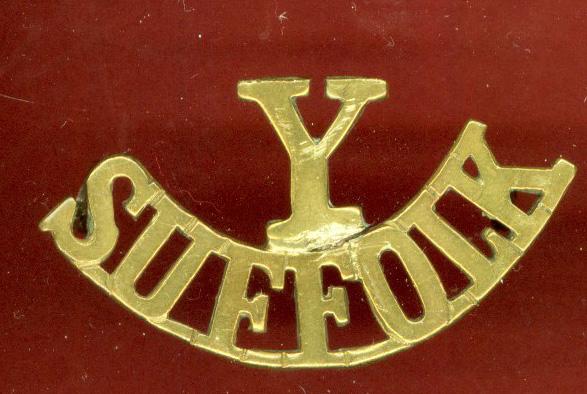 Y / SUFFOLK Loyal Suffolk Hussars shoulder title