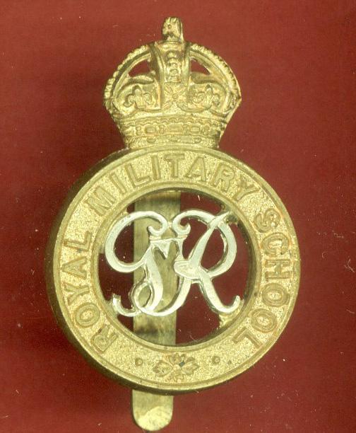 Duke of York's Royal Military School Dover GVIR cap badge