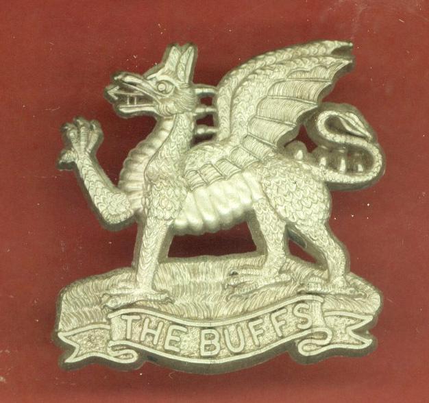 The Buffs Royal East Kent Regiment WW2 plastic economy cap badge