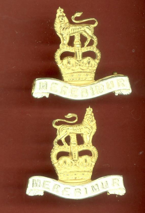 15th/19th King's Hussars Officer's collar badges.