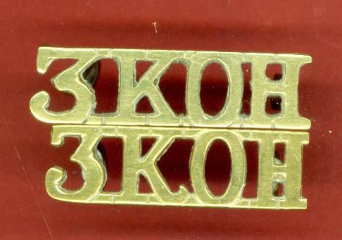 3 K.O.H. 3rd King's Own Hussars Officers shoulder titles