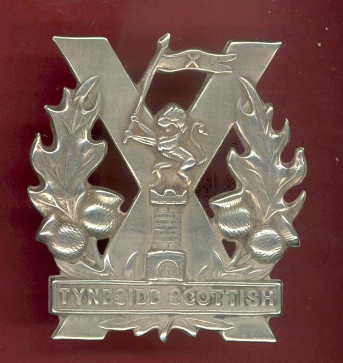 Tyneside Scottish 2nd pattern glengarry badge circa 1915