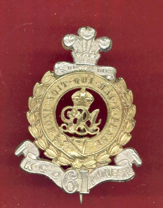 Indian Army. 61st King George’s Own Pioneers WW1 pagri badge