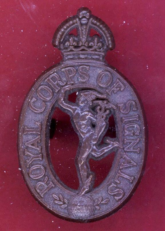 Royal Corps of Signals WW2 plastic economy cap badge