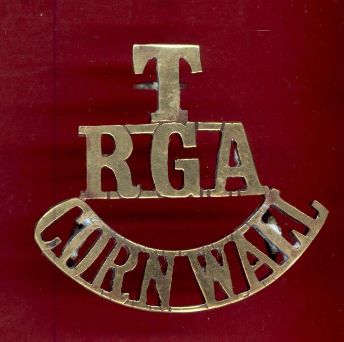 T / RGA / CORNWALL WW1 shoulder title