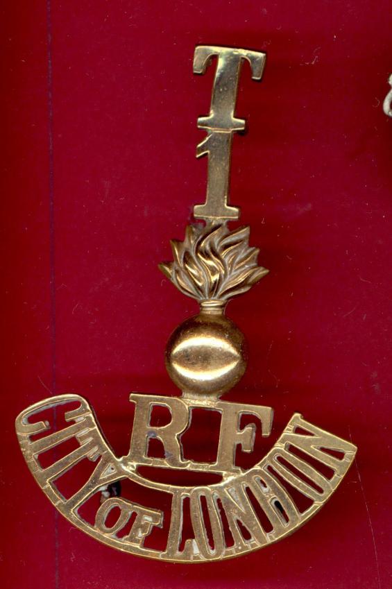 T / 1 / Grenade / R.F. / CITY of LONDON WW1 shoulder title