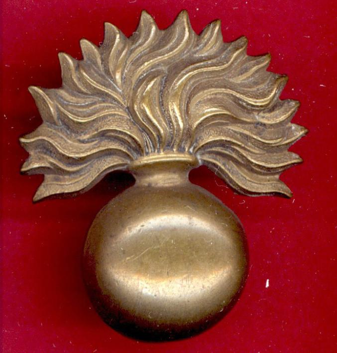 Grenadier Guards Guardsman cap badge