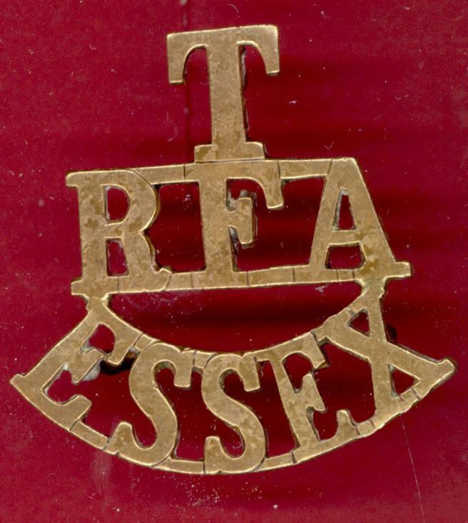 T / RFA / ESSEX WW1 shoulder title