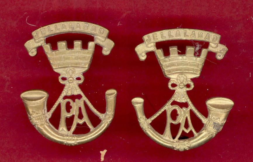 Somerset Light Infantry OR's collar badges