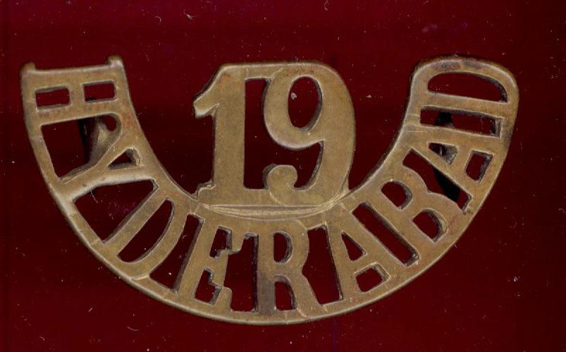 Indian Army 19 / HYDERABAD Infantry shoulder title