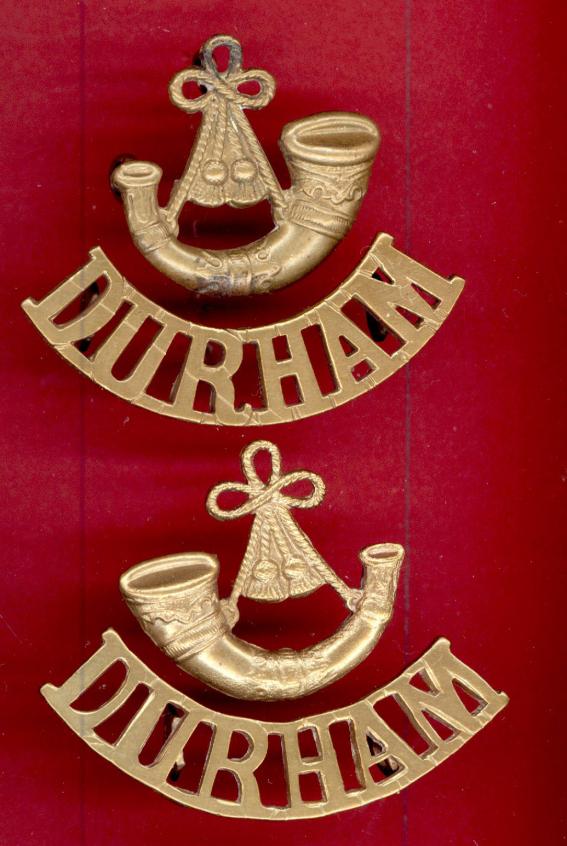 Bugle / DURHAM WW1 shoulder titles