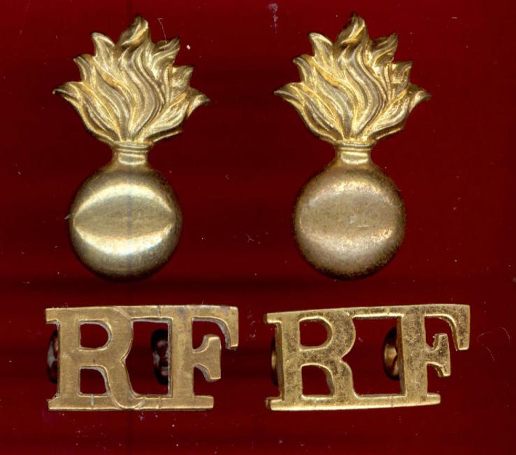 Grenade / R.F. Royal Fusiliers City of London Regiment shoulder titles