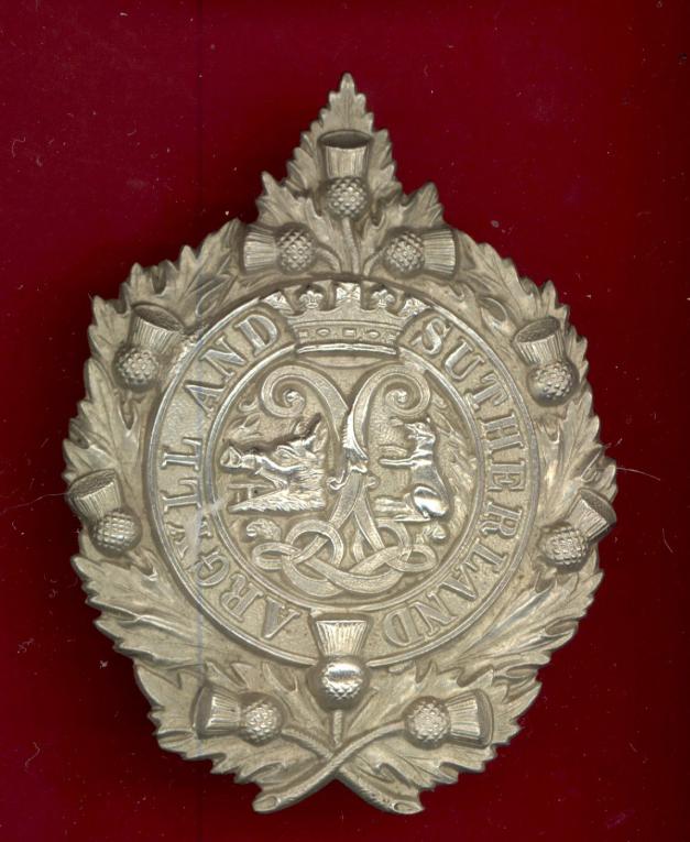 Scottish Argyll & Sutherland Hldrs Victorian  glengarry badge