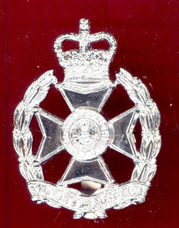 P.W.O.Regiment of Yorkshire (The Leeds Rifles) staybright cap badge