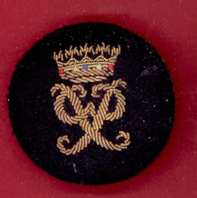 Queen’s Royal Irish Hussars Officer’s bullion D.O.E. badge.