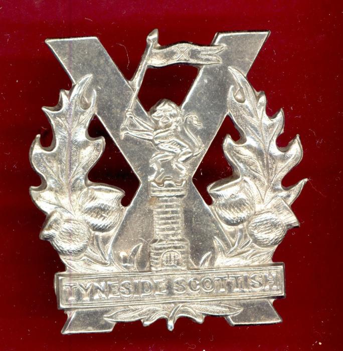 Tyneside Scottish 2nd pattern glengarry badge circa 1915