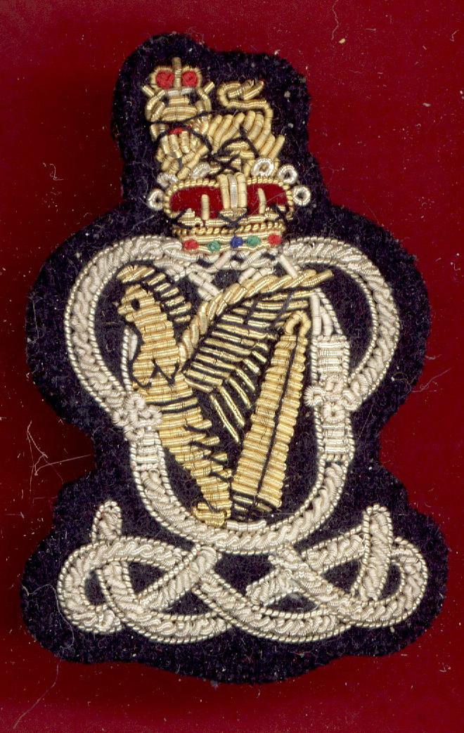 Queen's Royal Hussars Officer's bullion beret badge