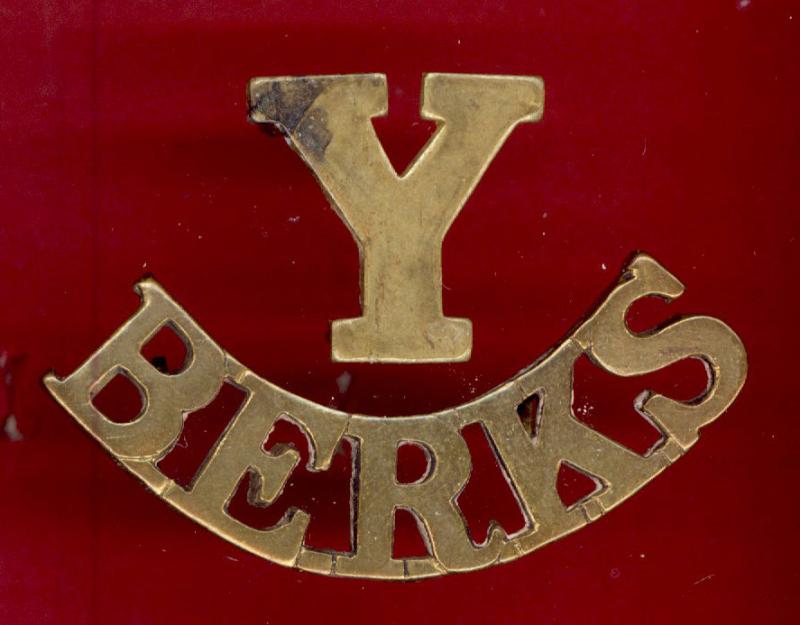 Y / BERKS post WW1 shoulder title