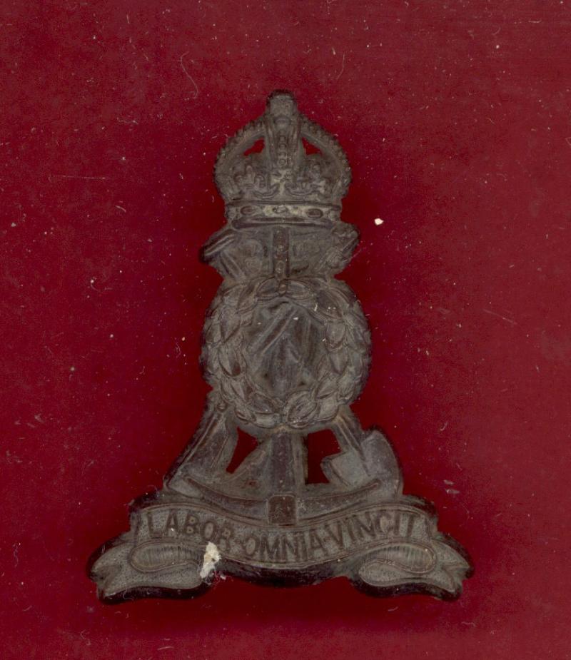 Pioneer Corps WW2 plastic economy cap badge