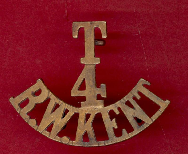 T / 4 / R.W.KENT WW1 shoulder title.