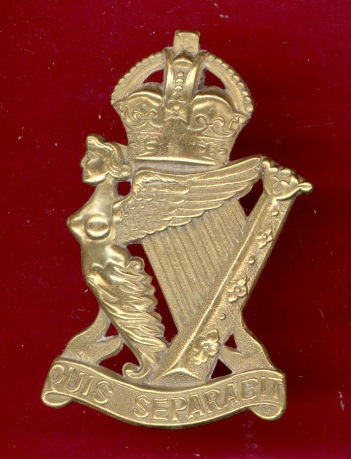 Royal Irish Rifles WW1  cap badge