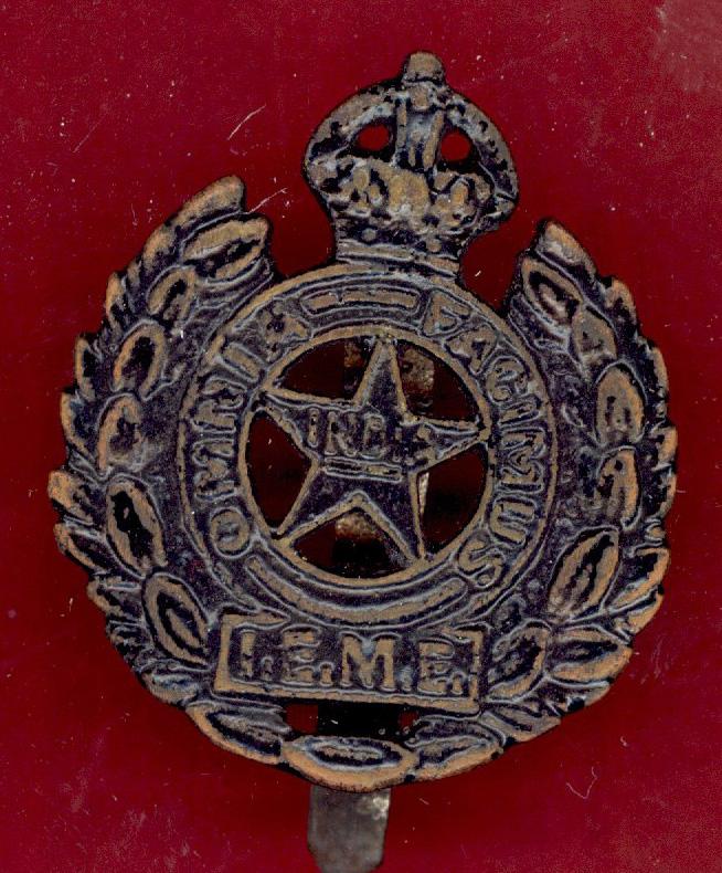 Indian Army; Indian Electrical & Mechcanical Engineers WW2 cap badge