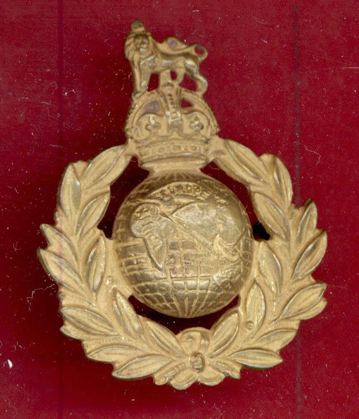 Royal Marines Staff & Colour Sergeant's gilt cap badge