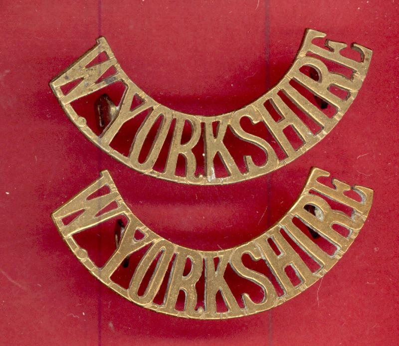 W.YORKSHIRE West Yorkshire Regiment WW2 shoulder titles