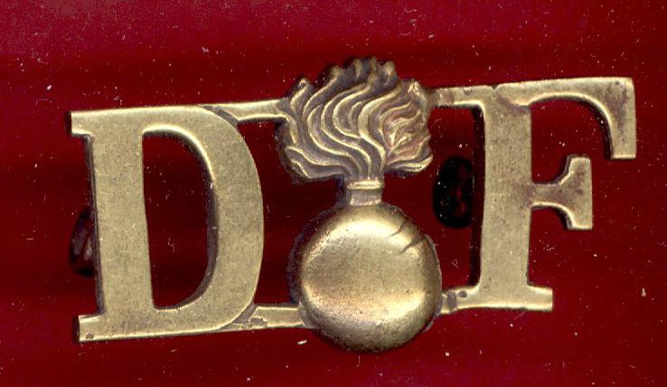 D Grenade F Royal Dublin Fusiliers shoulder title