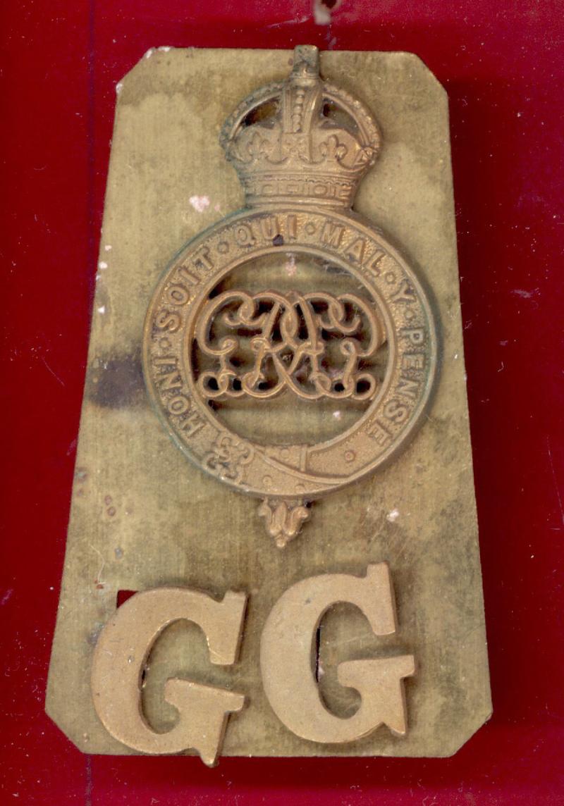 Grenadier Guards WW1  shoulder title