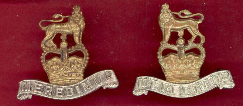 15th/19th King's Hussars Officer's collar badges.