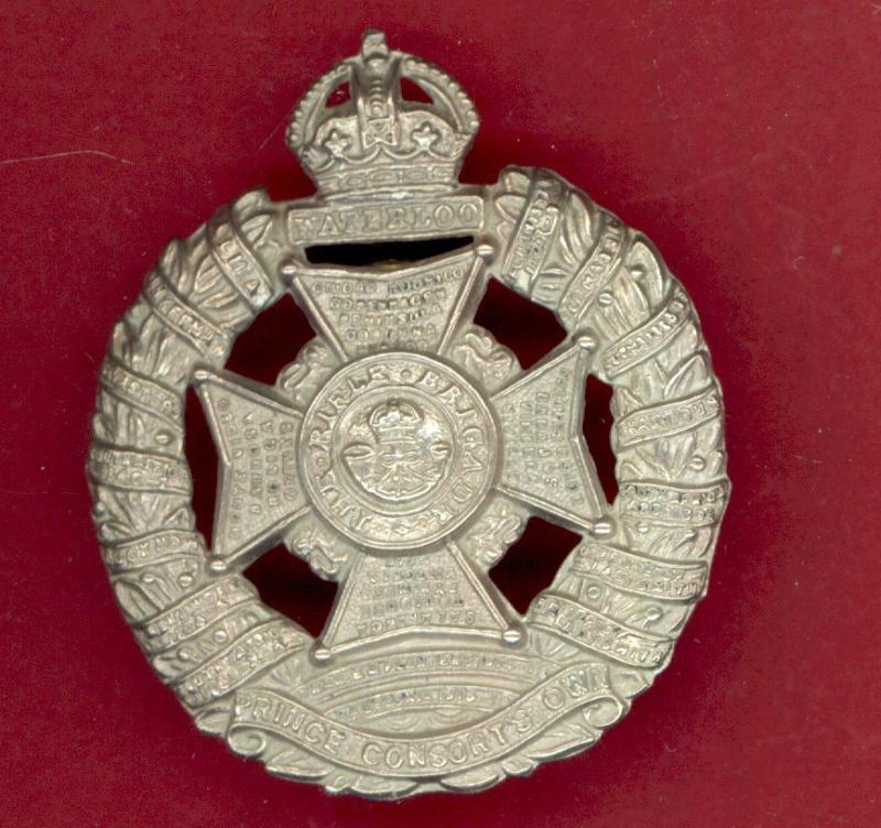 WW2 Rifle Brigade OR's white metal cap badge.