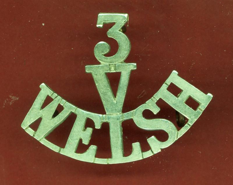 3 / V / WELSH Victorian shoulder title