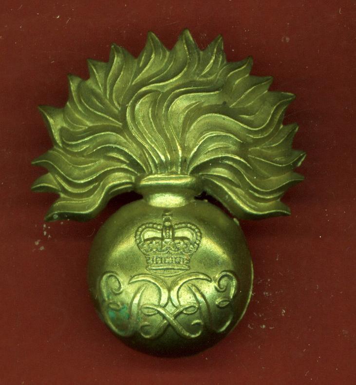 Grenadier Guards EIIR Sergeants cap badge