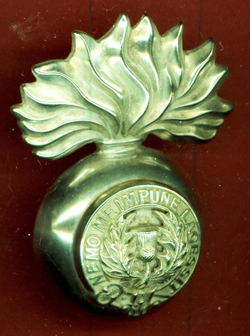 1st VB Royal Scots Fusiliers Officer's glengarry badge