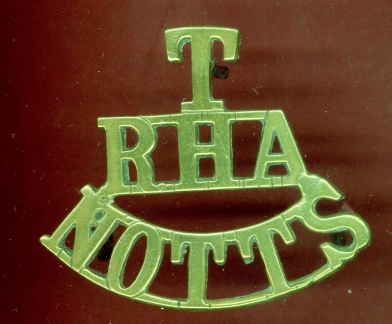 T / RHA / NOTTS WW1 shoulder title