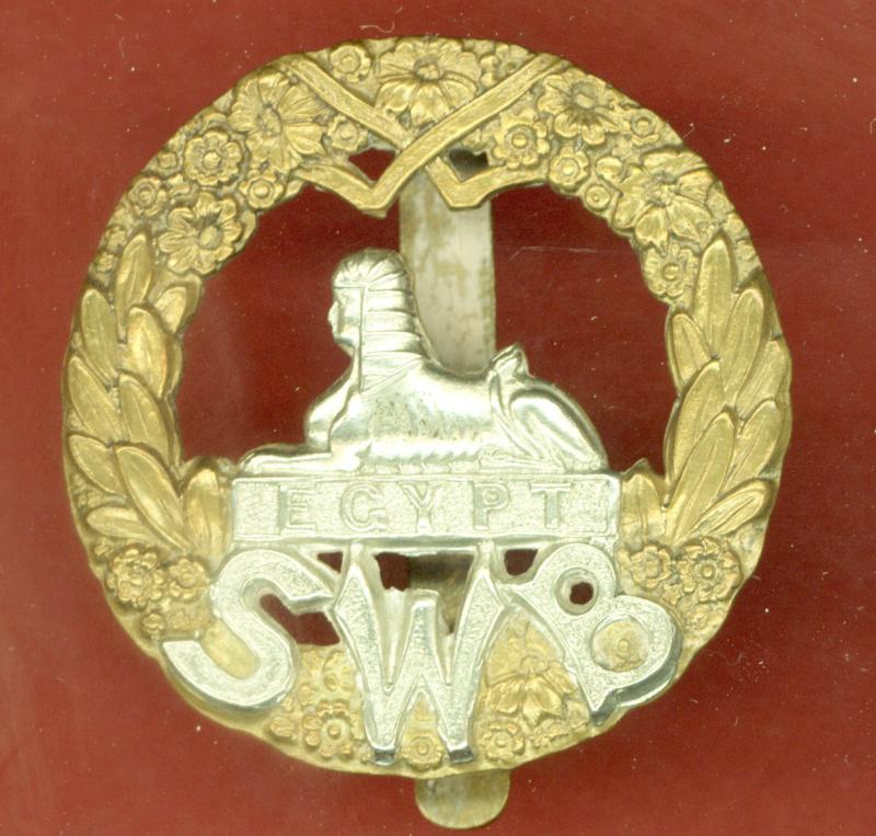 WW1 / WW2 South Wales Borderers Cap Badge.