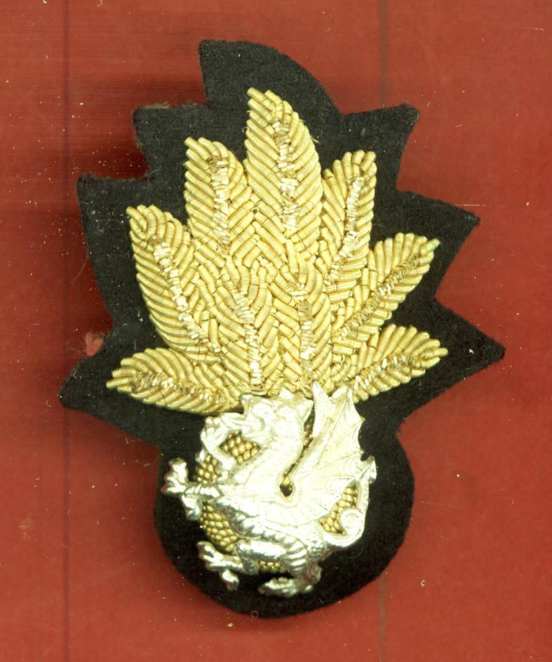 Royal Welch Fusiliers Officer's bullion beret badge