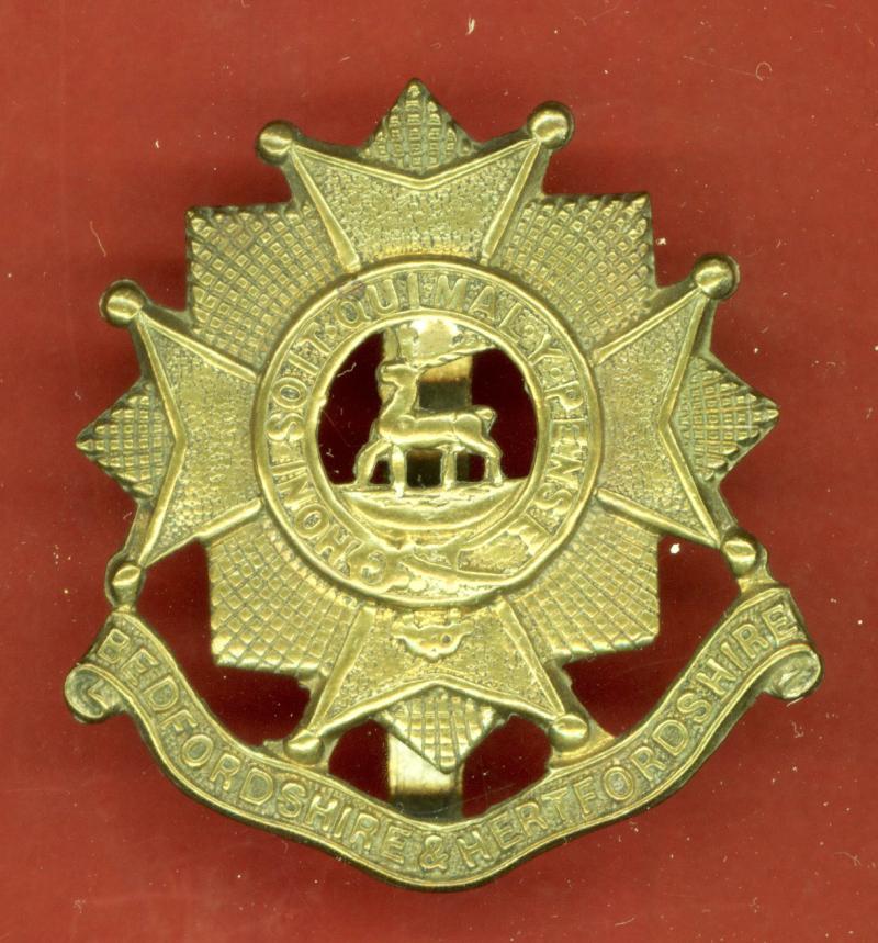 Bedfordshire & Hertfordshire Regiment OR's cap badge