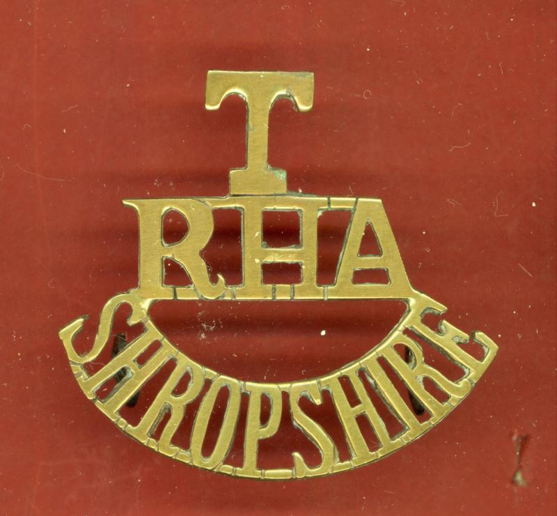 T / RHA / SHROPSHIRE WW1 shoulder title