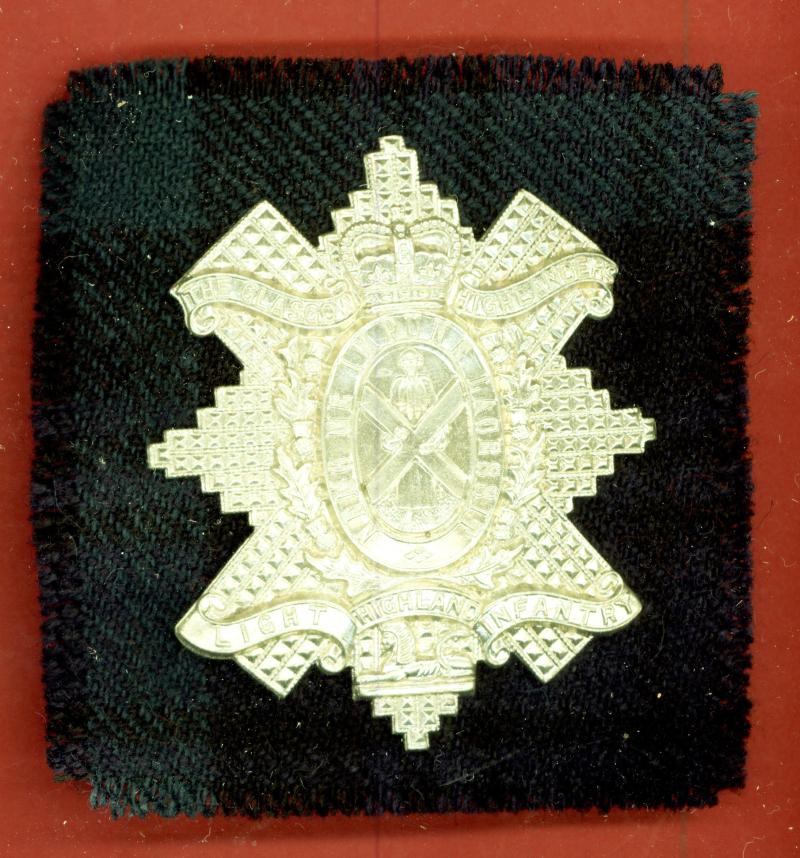 Scottish  Glasgow Highlanders EIIR OR's glengarry badge