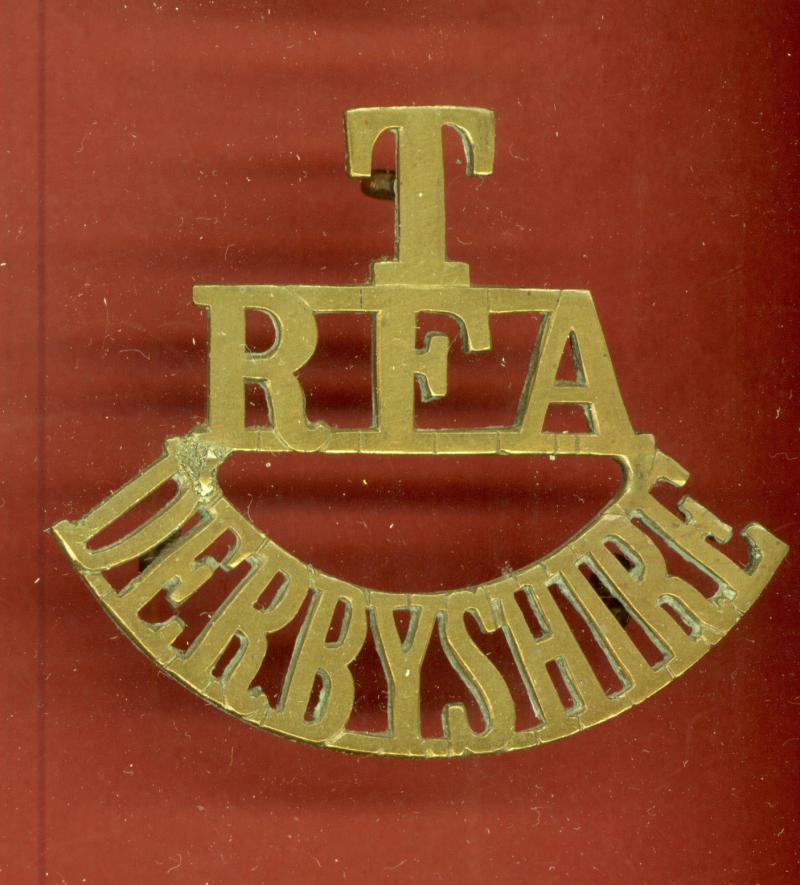 T / RFA / DERBYSHIRE WW1 shoulder title